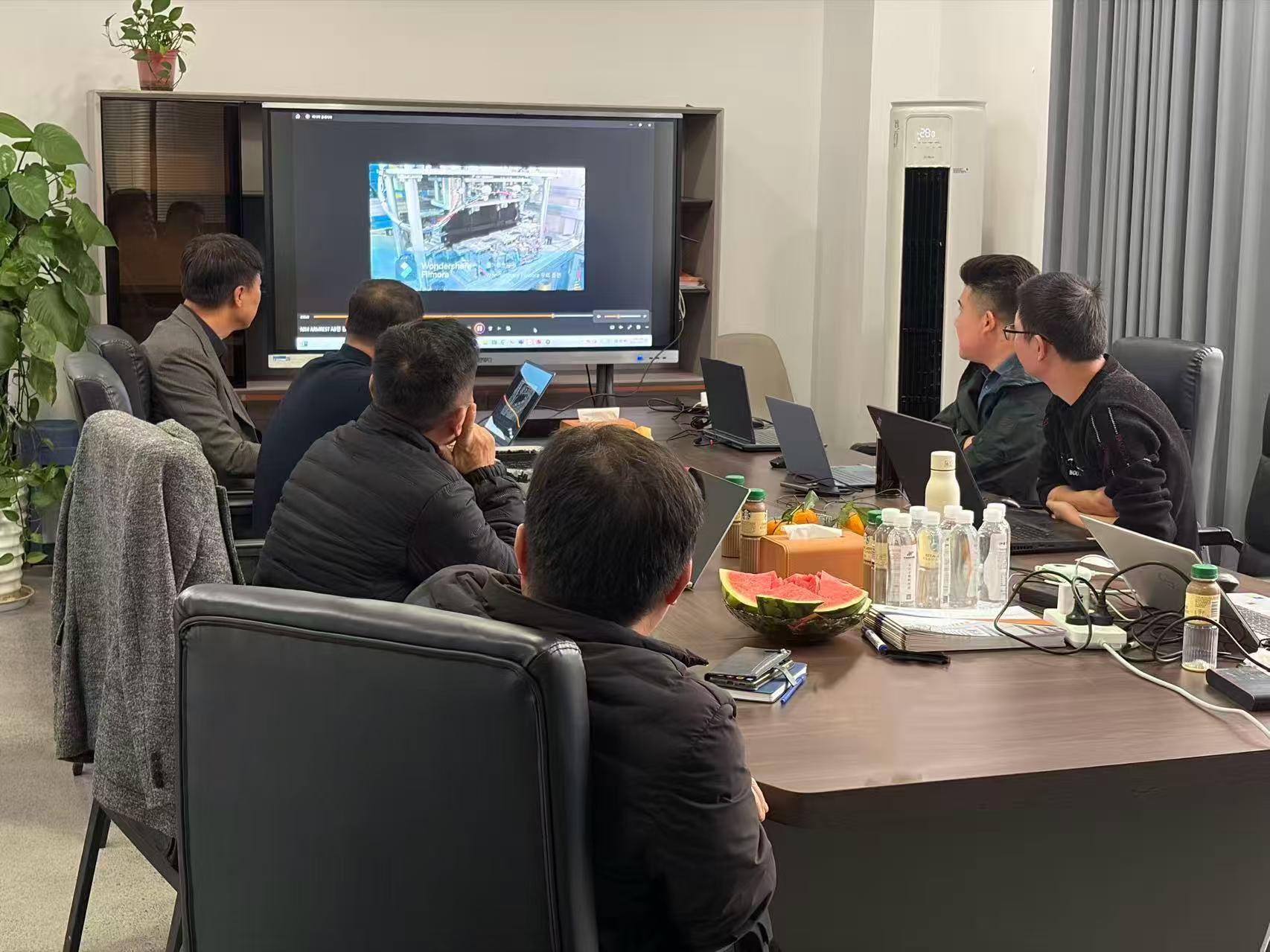 Τελευταία εταιρικά blogs για Korean Automotive Interior Enterprise Delegation Visits Huazhuo Automation for Business Negotiations
