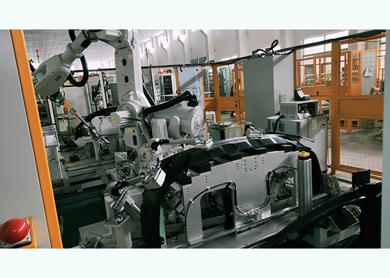 Εύκαμπτη ρομπότ υπερηχητική Punching και συγκόλλησης μηχανή για τον πλαστικό προφυλακτήρα αυτοκινήτων
