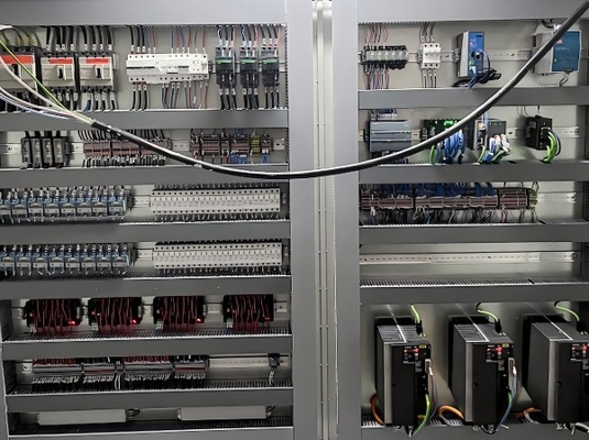 380V Servo Hot Plate Weld Αυτοματοποιημένη μηχανή πλαστικού για σωλήνα εισαγωγής φορτηγών